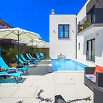 Apartamento Valla Studio-free Bikes-adults Only *