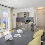 Apartment Valla Studio-free Bikes-adults Only