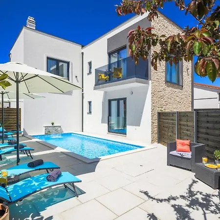 Valla Free Bikes - Adults Only 公寓 法扎纳