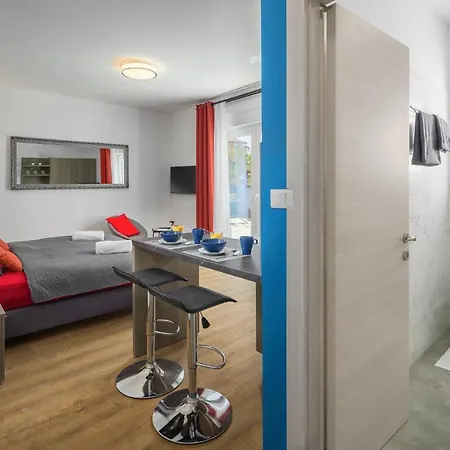 Valla Free Bikes - Adults Only *