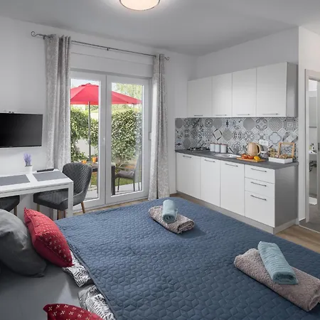 Valla Studio Apartments Fažana