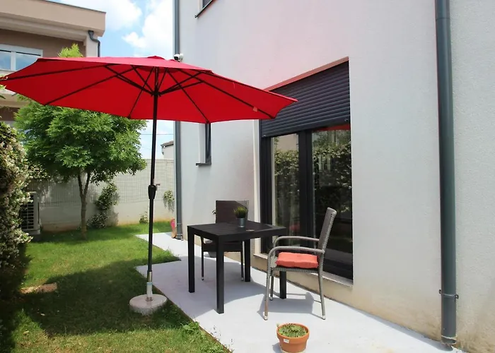 Apartman Valla Studio-free Bikes-adults Only