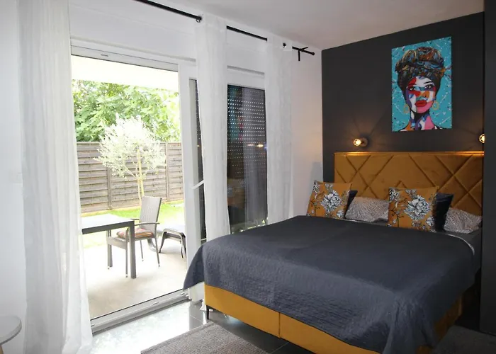 Valla Studio-free Bikes-adults Only * Fazana