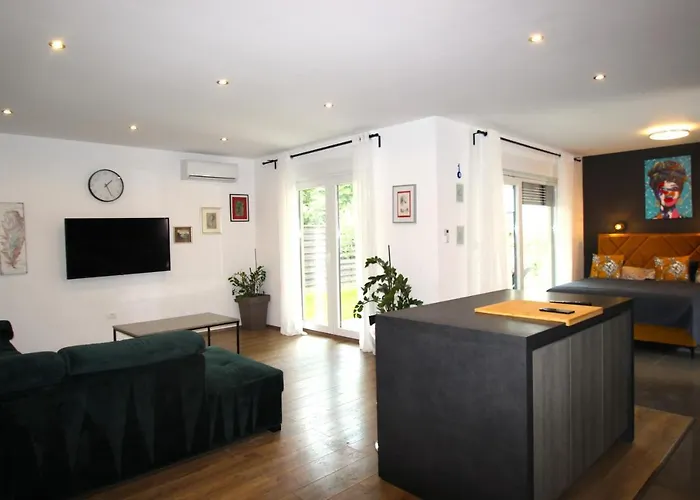 Valla Studio-free Bikes-adults Only Apartman *