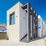 Daire Valla Studio-free Bikes-adults Only