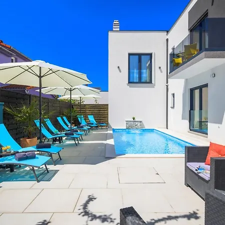Apartmán Villa Valla Studio-Adults Only-Pool & Free Bikes *
