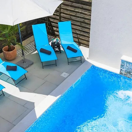 Valla With Free Bikes Apartment *