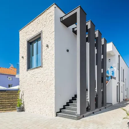 Apartment Valla Studio-adults Only-pool & Free Bikes