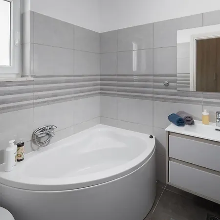 Apartment Valla With Free Bikes *