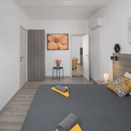 Apartment Valla With Free Bikes *