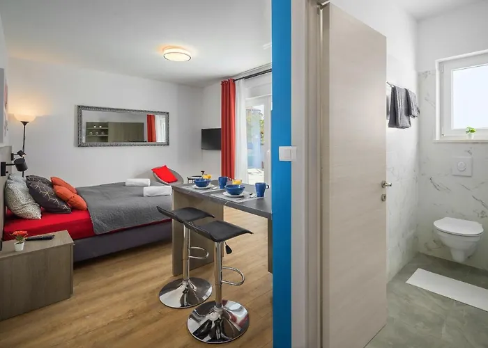 Valla Studio-free Bikes-adults Only *